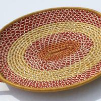 Red straw plate