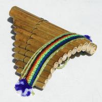 Zampoña instrumento musical